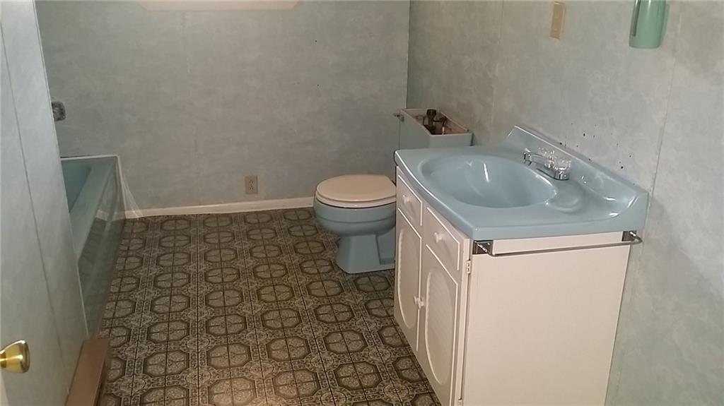 375 Longs Road Latrobe, PA 15650 - Photo 13 of 25 Gallery Image 13