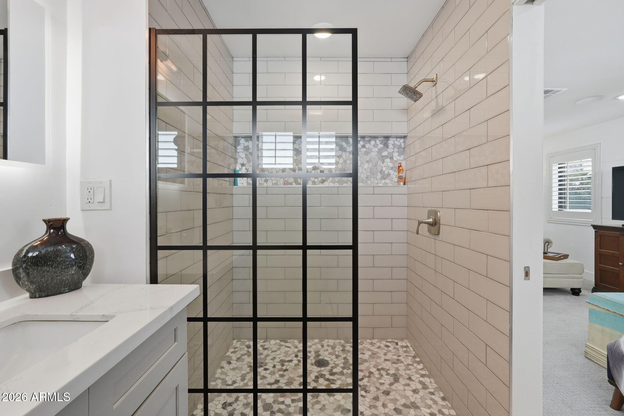 5149 North 34th Street Phoenix, AZ 85018 - Photo 40 of 70 a bathroom with a shower