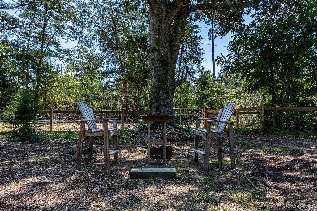 171 Anchor Road Lancaster, VA 22503 - Photo 4 of 26 Gallery Image 4