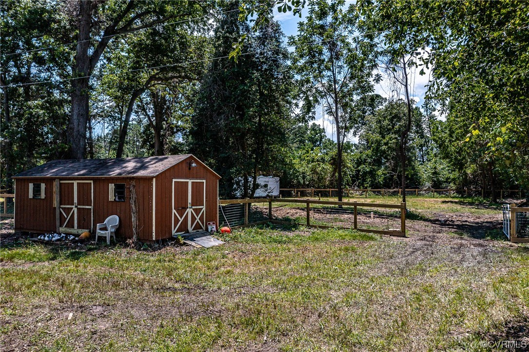 171 Anchor Road Lancaster, VA 22503 - Photo 9 of 26 Gallery Image 9
