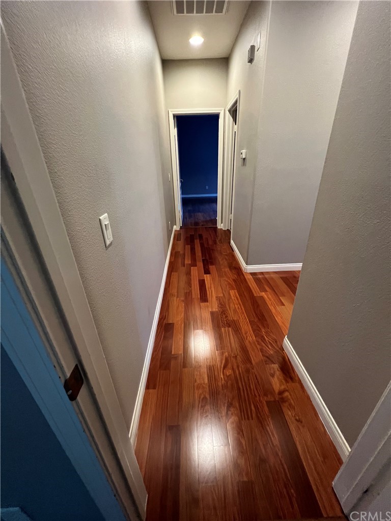 52 Shadowplay Irvine, CA 92620 - Photo 11 of 18 a view of entryway