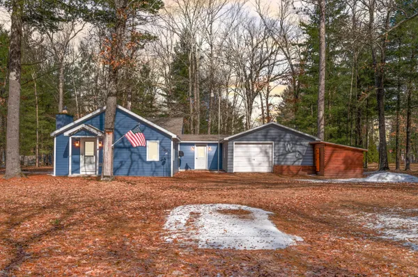 $233,400 | 2762 West Southern Avenue, Baldwin, MI 49304