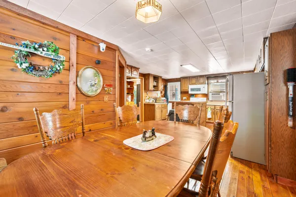 $233,400 | 2762 West Southern Avenue, Baldwin, MI 49304