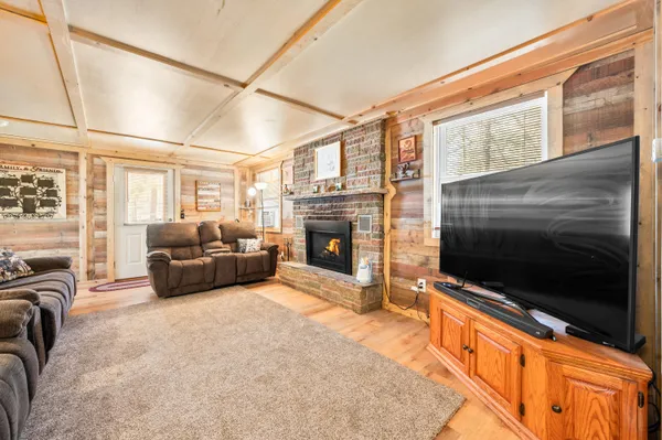 $233,400 | 2762 West Southern Avenue, Baldwin, MI 49304