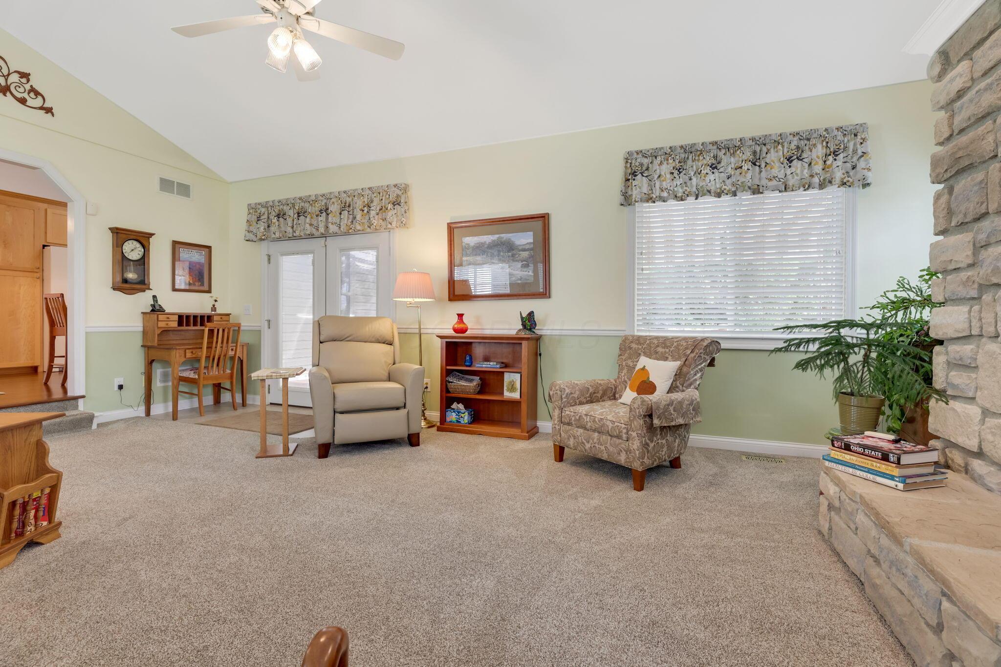 4609 Refugee Road Baltimore, OH 43105 - Photo 32 of 94 Family Room