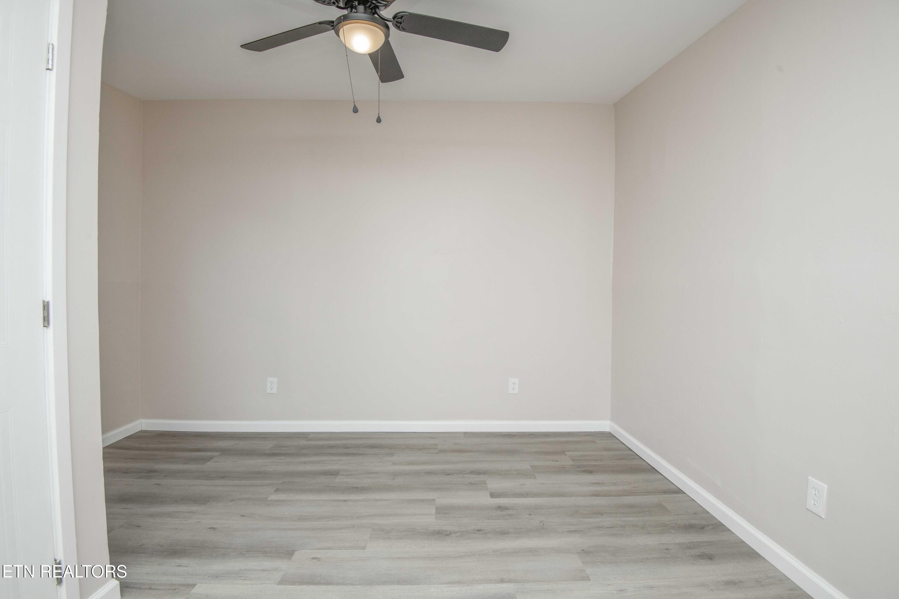 4112 Edington Road Knoxville, TN 37920 - Photo 26 of 36 second bed_1