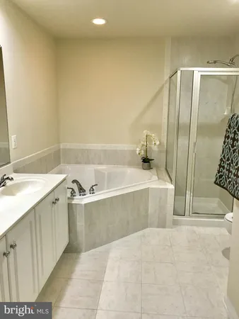 $3,950 | 8904 Ashgrove House Lane, Vienna, VA 22182