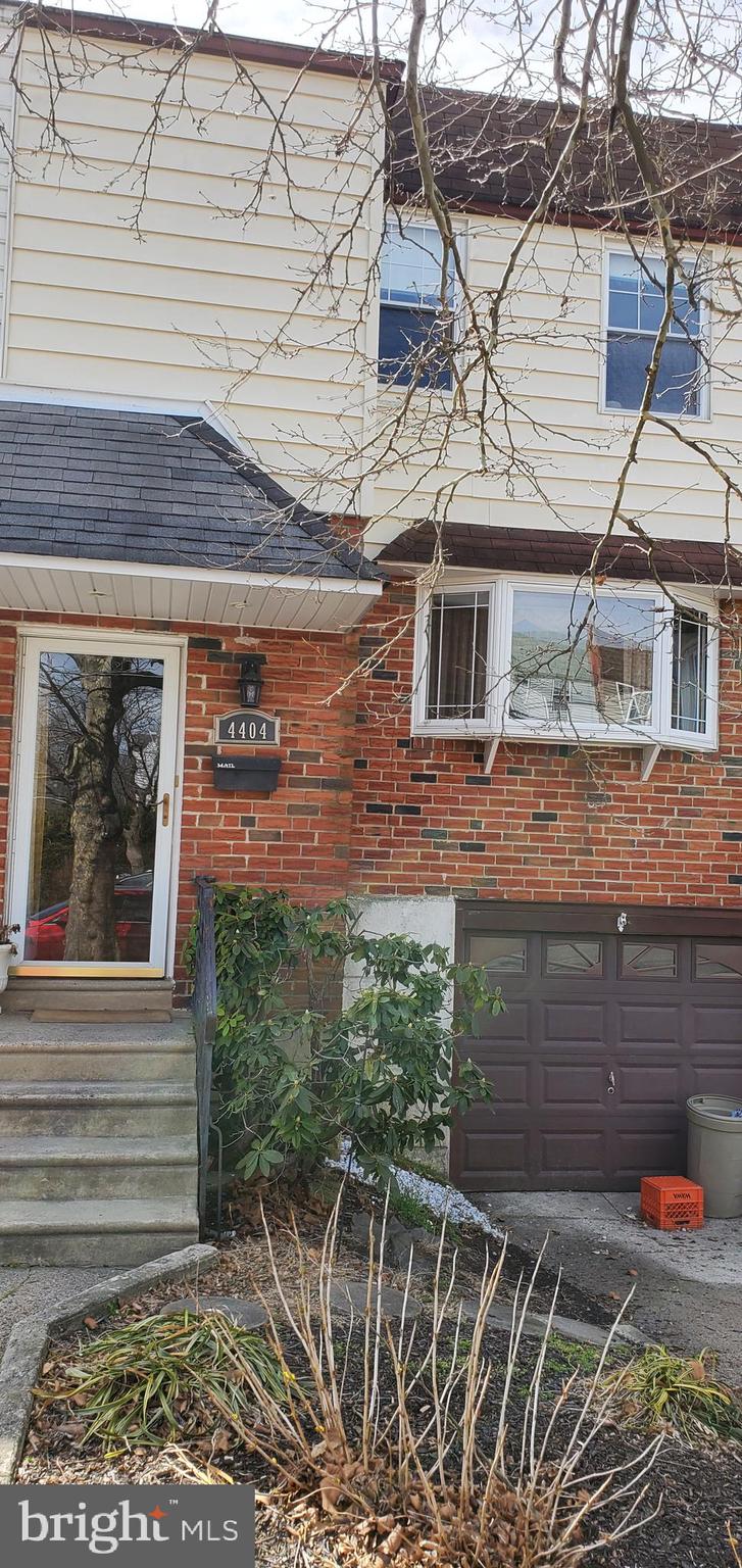 4404 Crossland Road Philadelphia, PA 19154 - Photo 2 of 50 Gallery Image 2