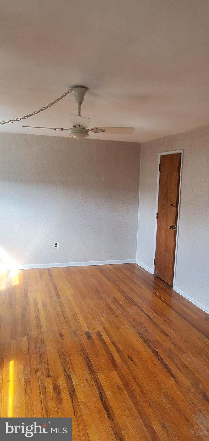 4404 Crossland Road Philadelphia, PA 19154 - Photo 24 of 50 Gallery Image 24