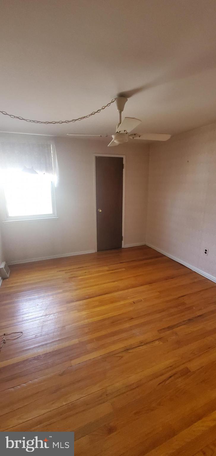 4404 Crossland Road Philadelphia, PA 19154 - Photo 29 of 50 Gallery Image 29