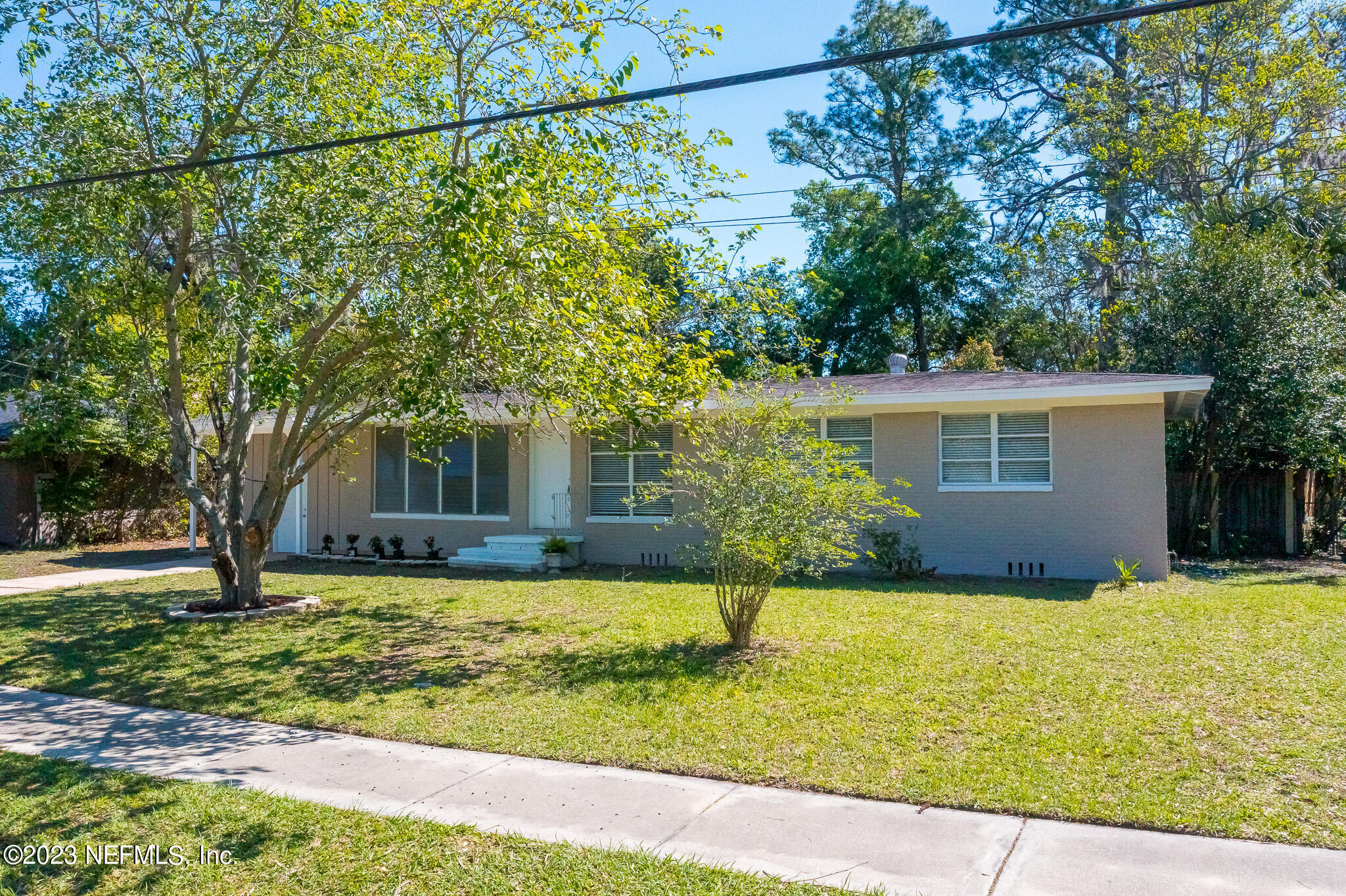 617 Mandalay Road Jacksonville, FL 32216 - Photo 3 of 41 DJI_0263