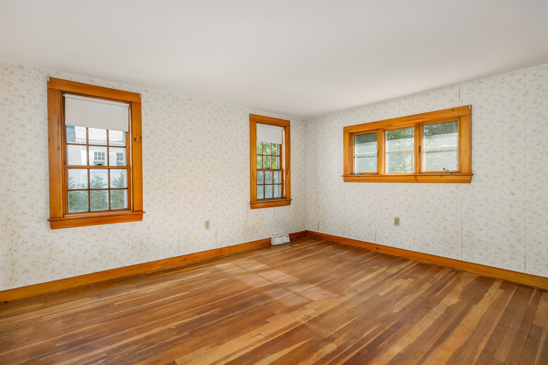 14 Colonial Lane New Castle, NH 03854 - Photo 11 of 28