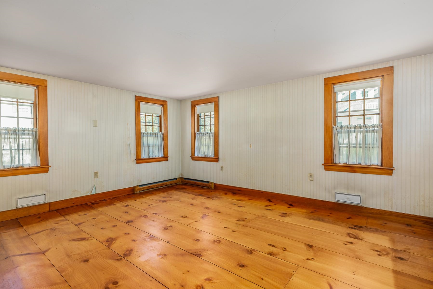 14 Colonial Lane New Castle, NH 03854 - Photo 13 of 28