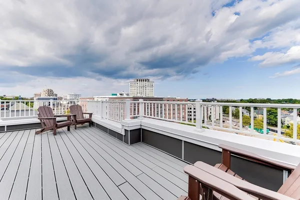 $949,900 | 2 Cliveden Street, Unit 601E, Quincy, MA 02169