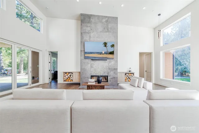 $1,290,000 | 24608 158th Avenue East, Graham, WA 98338