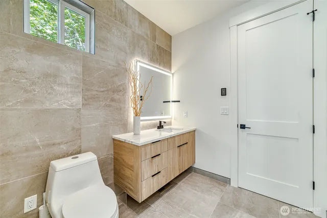 $1,290,000 | 24608 158th Avenue East, Graham, WA 98338