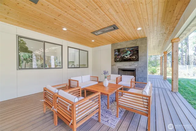 $1,290,000 | 24608 158th Avenue East, Graham, WA 98338