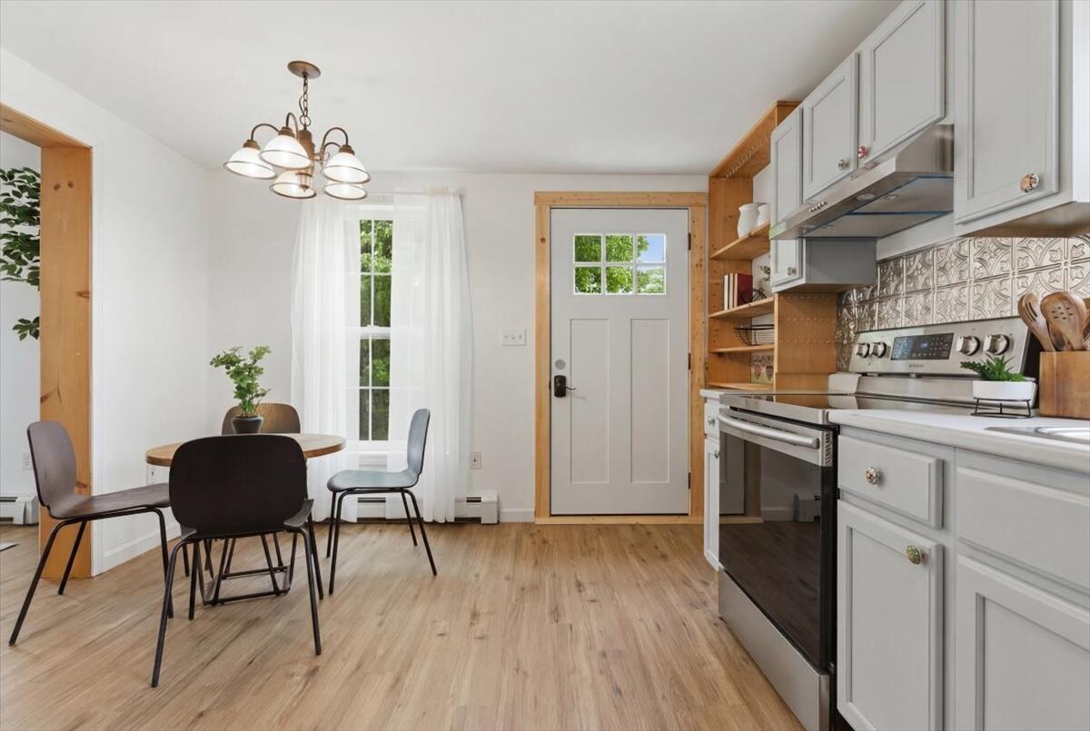 69 Collinsbrook Road Brunswick, ME 04011 - Photo 25 of 79 24-DSC01002_reedit_fc45543d