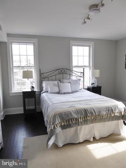 129 Poplar Avenue Wayne, PA 19087 - Photo 14 of 18 Master Bedroom