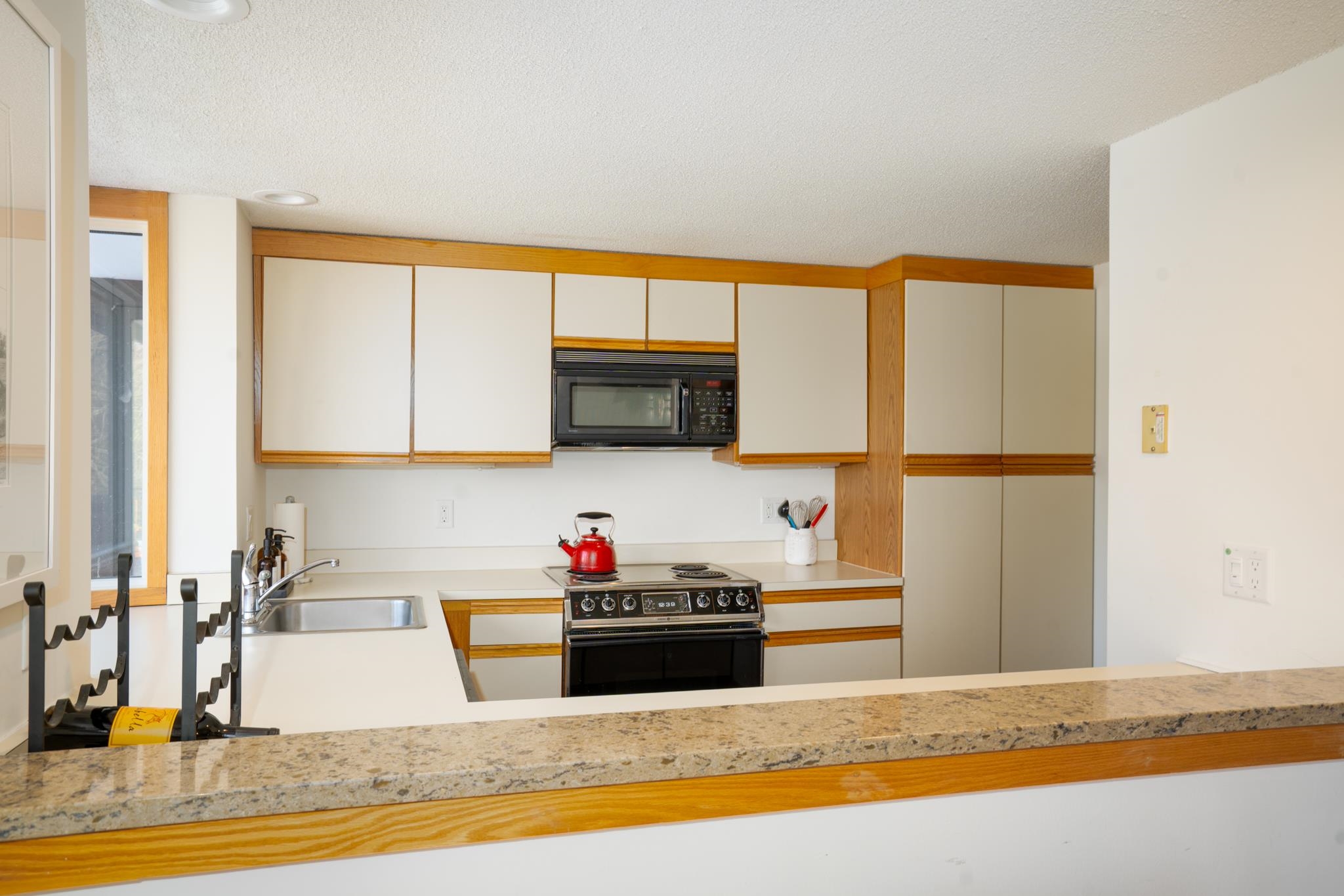 60 Hilltop Road, Unit 60 Winhall, VT 05340 - Photo 11 of 27