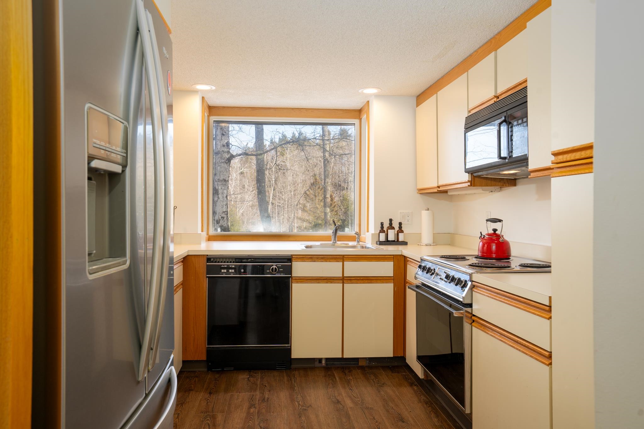 60 Hilltop Road, Unit 60 Winhall, VT 05340 - Photo 12 of 27