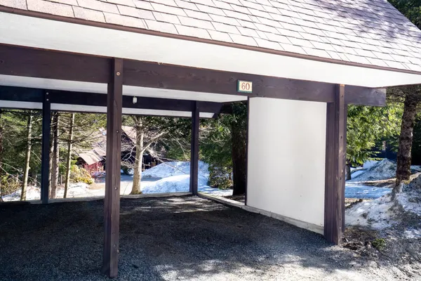 $609,000 | 60 Hilltop Road, Unit 60, Winhall, VT 05340