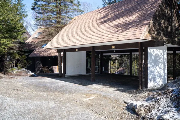 $609,000 | 60 Hilltop Road, Unit 60, Winhall, VT 05340