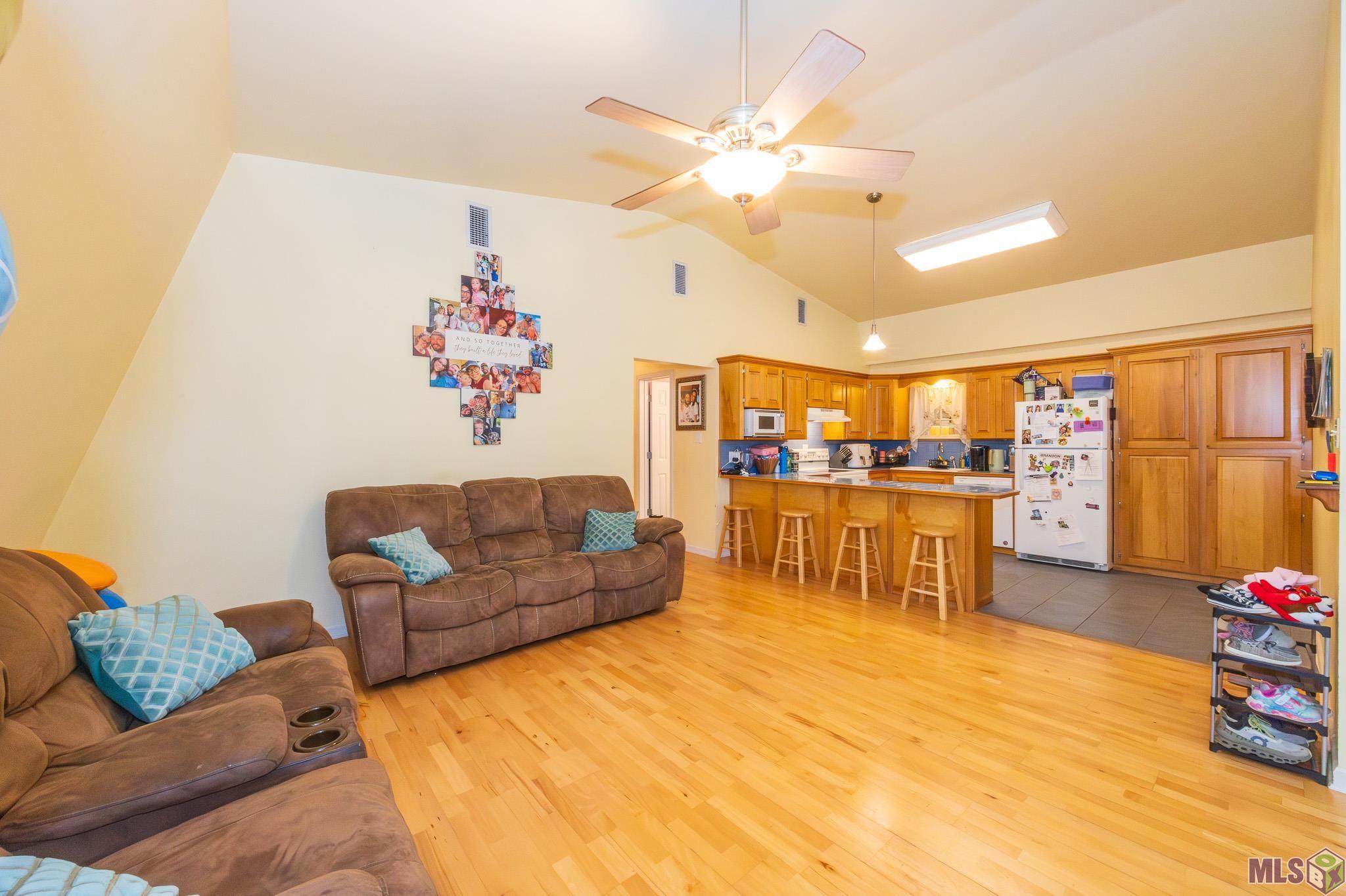 339 Adams Street Raceland, LA 70394 - Photo 4 of 30