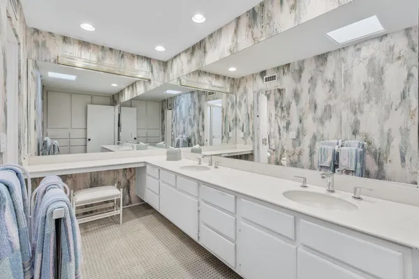 $460,000 | 43229 Lacovia Drive, Bermuda Dunes, CA 92203