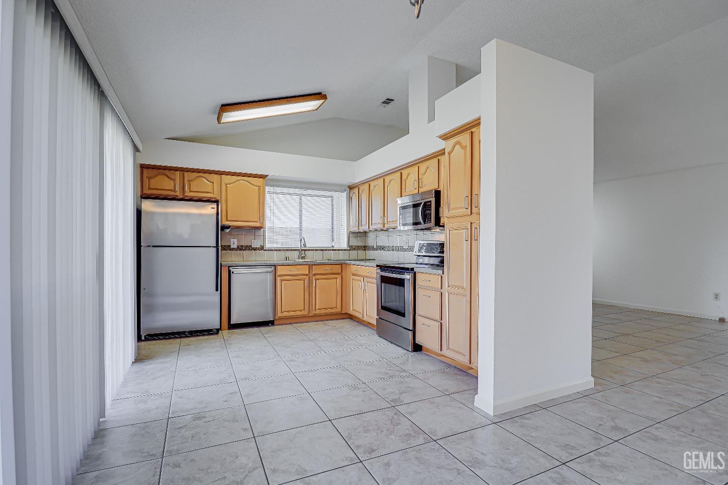 Undisclosed Address Bakersfield, CA 93311 - Photo 14 of 30