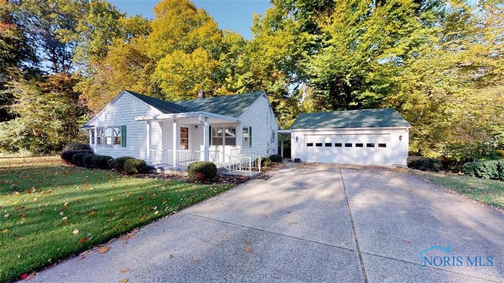 1840 Morrison Road Fremont, OH 43420 - Photo 1 of 19 Gallery Image 1