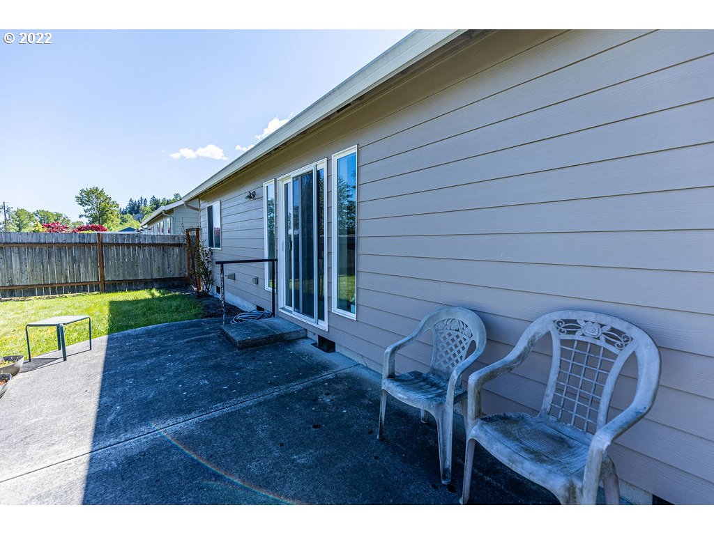 75 Crown Point Road Longview, WA 98632 - Photo 5 of 29 Gallery Image 5