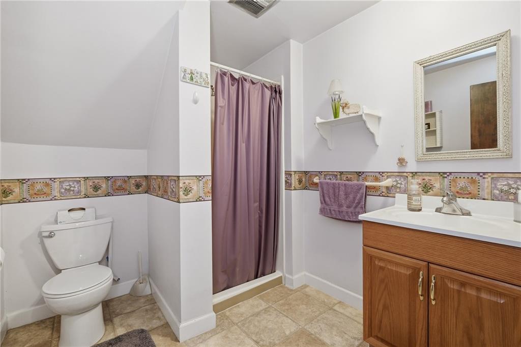 225 Woodcroft Road Baden, PA 15005 - Photo 33 of 43
