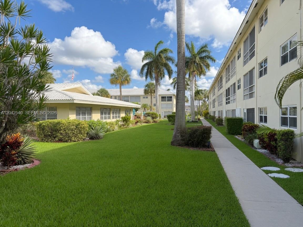 1951 Northeast 39th Street, Unit 138 Lighthouse Point, FL 33064 - Photo 9 of 11
