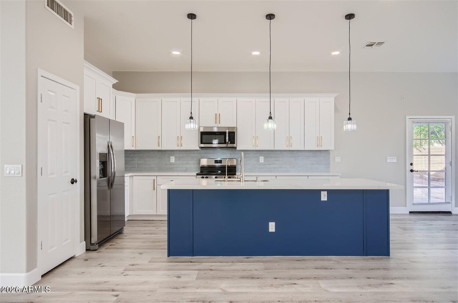 658 East Ranch Road Gilbert, AZ 85296 - Photo 9 of 27 658 e ranch rd - Web Quality - 009 - 12