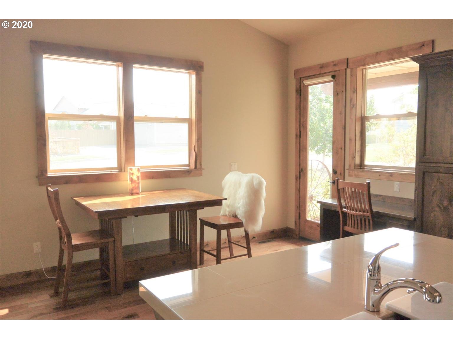 20761 Kilbourne Loop Bend, OR 97701 - Photo 7 of 11 Gallery Image 7