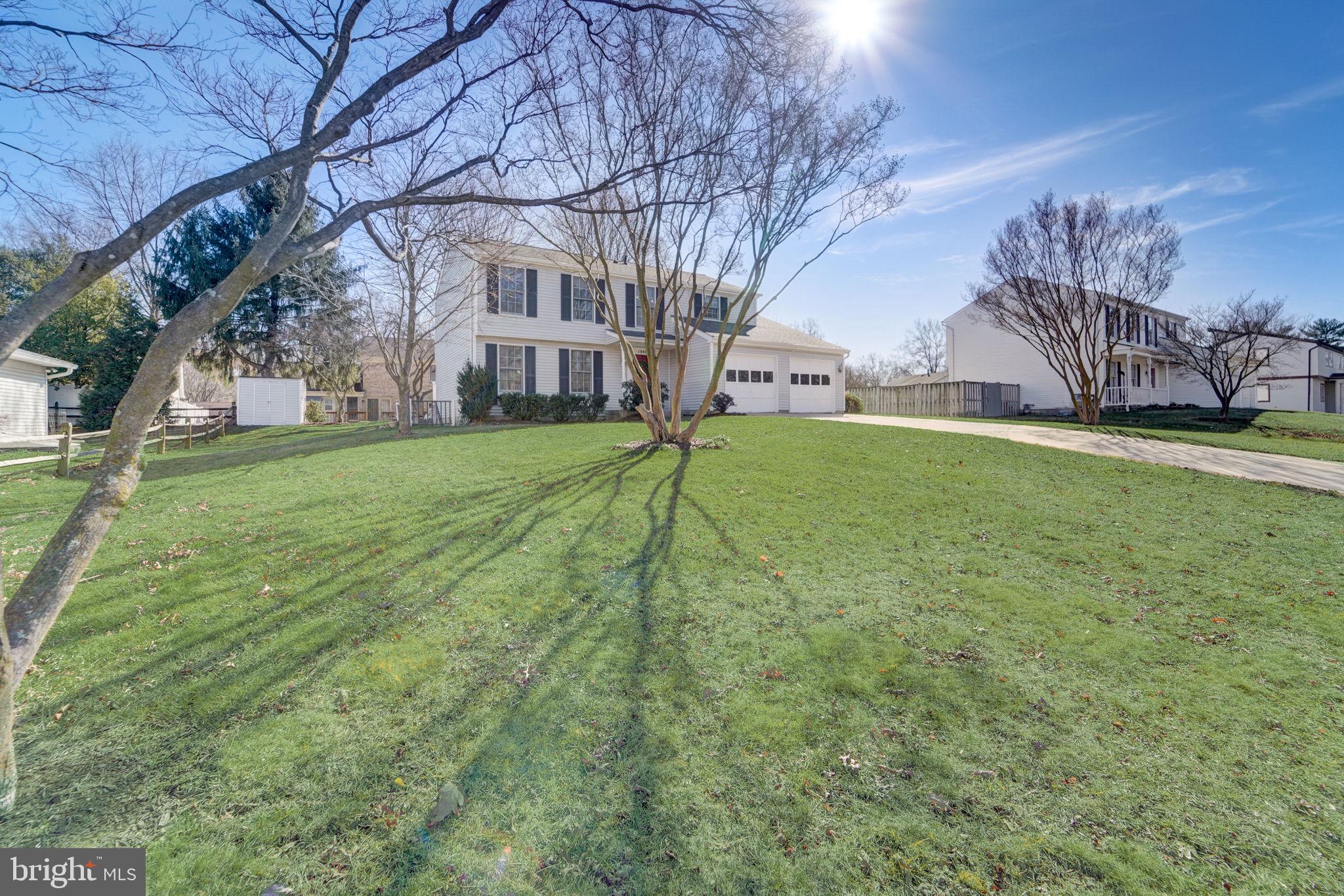 15805 Bond Mill Road Laurel, MD 20707 - Photo 2 of 36 Large Front Lawn