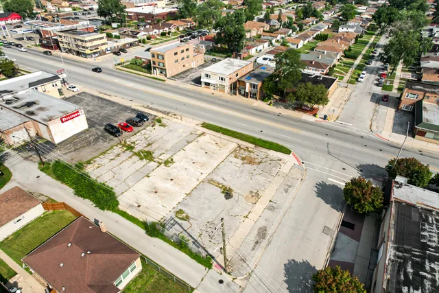 an aerial view of a houses