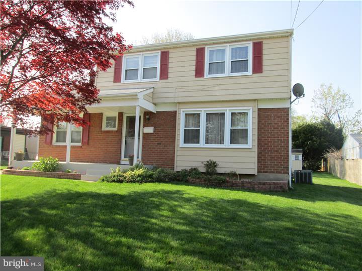 12 Langdon Road Burlington, NJ 08016 - Photo 1 of 18 Exterior Front