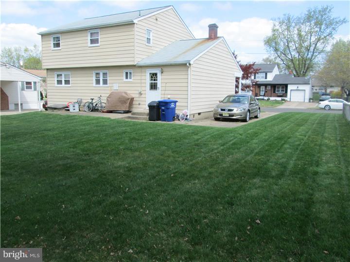 12 Langdon Road Burlington, NJ 08016 - Photo 4 of 18 Exterior Front