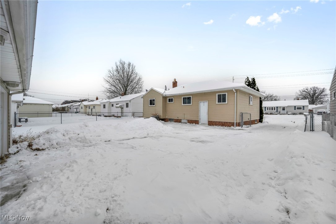 30051 Forestgrove Road Willowick, OH 44095 - Photo 42 of 47