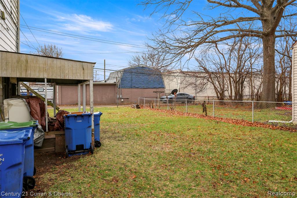 11352 Rivard Avenue Warren, MI 48089 - Photo 5 of 7