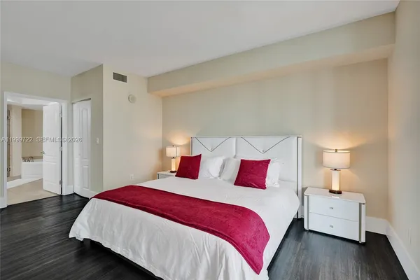 $7,500 | 17555 Atlantic Boulevard, Unit 1202, Sunny Isles Beach, FL 33160