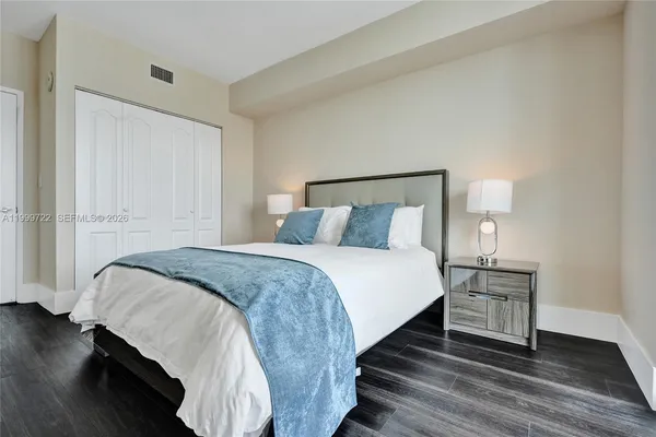 $7,500 | 17555 Atlantic Boulevard, Unit 1202, Sunny Isles Beach, FL 33160