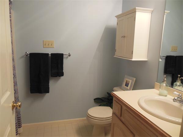 109 Abington Road, Unit 109 Danvers, MA 01923 - Photo 12 of 26 Gallery Image 12