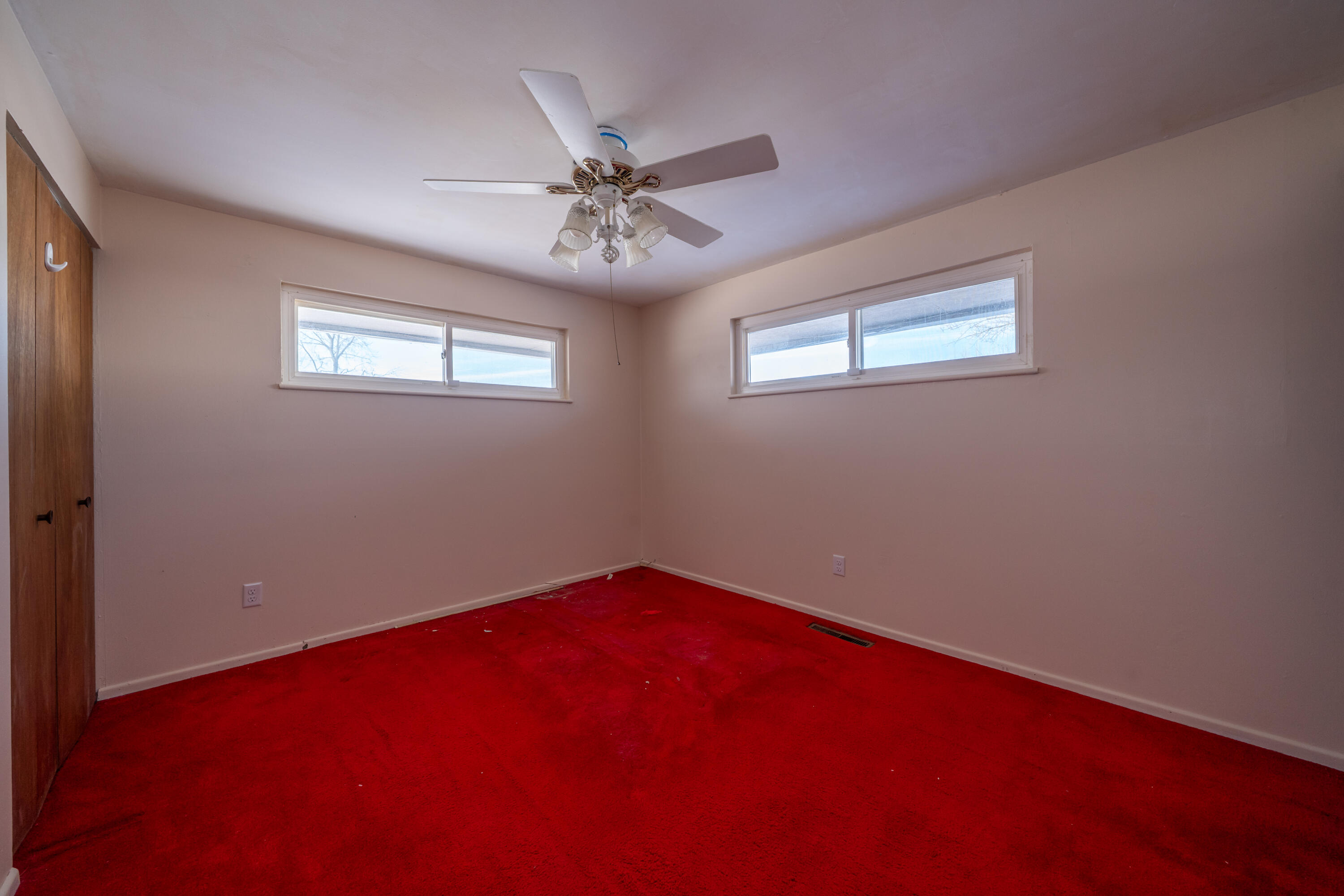 5201 Powell Road Dayton, OH 45424 - Photo 14 of 41