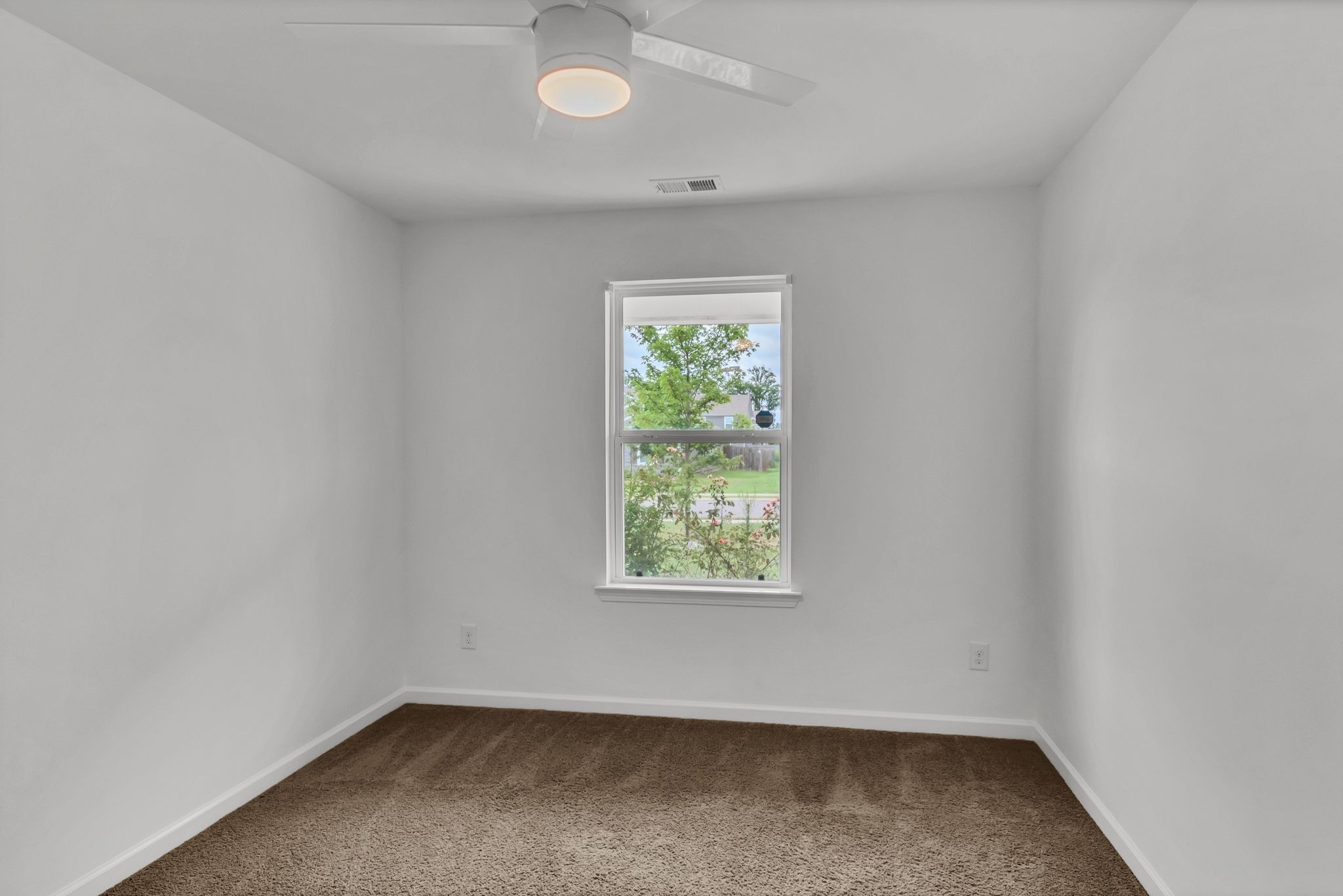 3734 Spahn Lane Murfreesboro, TN 37128 - Photo 17 of 25 an empty room with a window