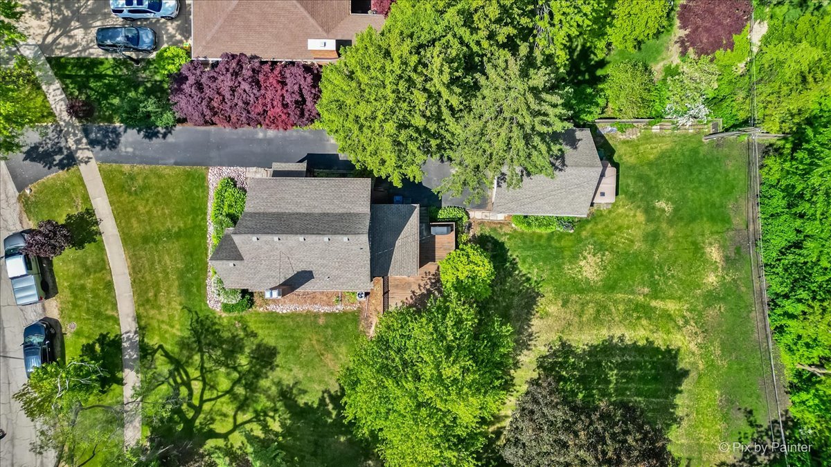 335 Arlington Road Itasca, IL 60143 - Photo 30 of 36 an aerial view of a house with garden space and street view
