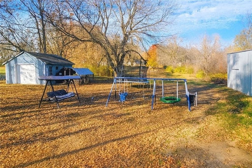 1820 East Morgan Road Independence, MO 64050 - Photo 15 of 18