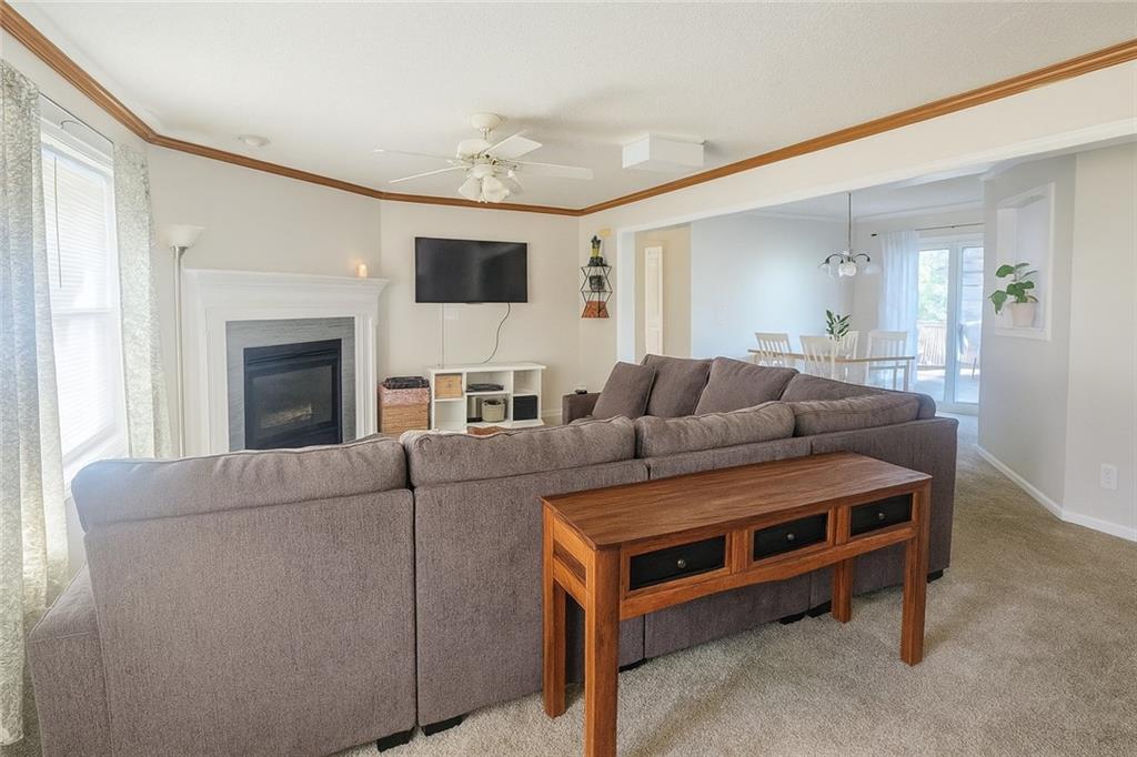 1820 East Morgan Road Independence, MO 64050 - Photo 4 of 18